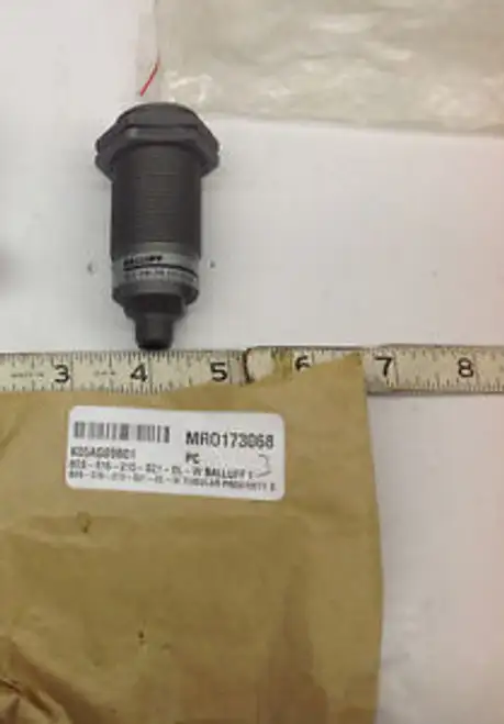 Balluff BES-516-215-S21-EL-W Tubular Proximity Sensor.
