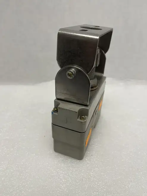 Omron E4M-Sc / E4Msc Ultrasonic Level Meter Echo Stability