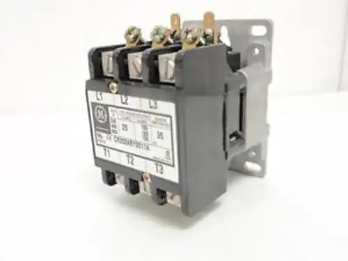 145044 - Ge Cr353Aby0011A Control Relay 3P 25A 600Vac Coil: 120V 60H