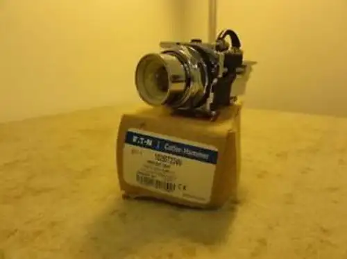 82891 - Cutler Hammer 1025T224N Pushbutton 480V 50/60Hz