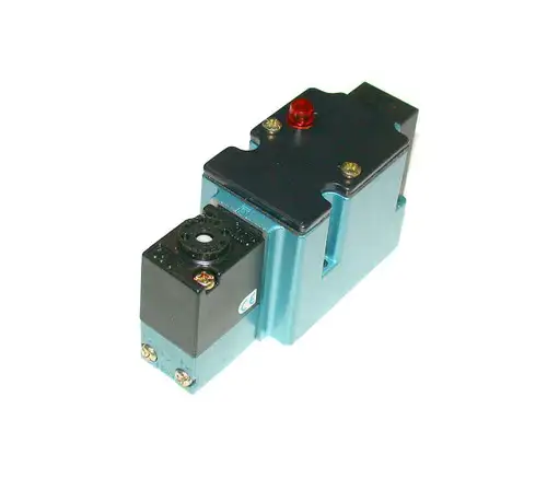 Mac 6213C-000-Pm-111Da Solenoid Valve Coil 120V 60 Hz