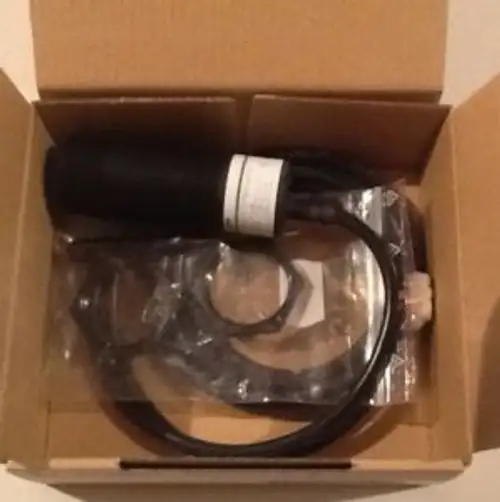 Balluff Bcs M30Kn2-Psc18G-Av02 Captive Sensor