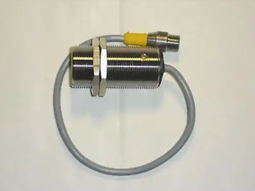 Turck Bi15-G30-Adz30X2-0.3M-Sbv 3T/S1023 Proximity Sensor Sn: 15Mm 3 Pin M Nnb