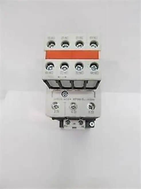 Siemens 3Rt1036-1Bb44-3Ma0 3 Pole 400 Vac Contactor