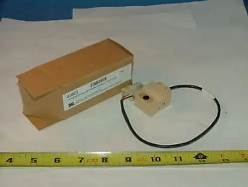 Photo Electric Opposed Sensor Reciever Sti-Volvo 104416/A-3Xno(E) 10.5-30Vdc