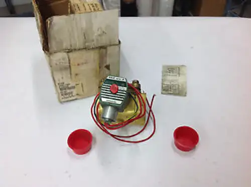Asco 8210G8 Solenoid Valve 1-1/4 Pipe 110/120V In Distressed Box