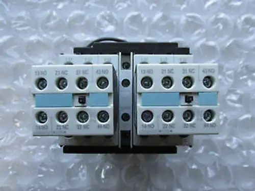 Siemens 3Ra1325-8Xb30-1Ak6 Reversing Combination Contactor 120V Coil