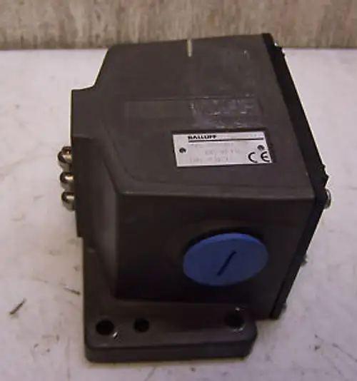 Balluff Multi Position Switch Bns 819-D03-R12-100-10-Fd