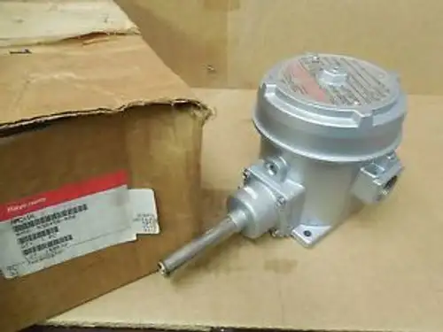 United Electric Thermostat B121 13161 AMC-1H 14-140√Ç¬∫F 480 VAC 22A 3/4 NPT