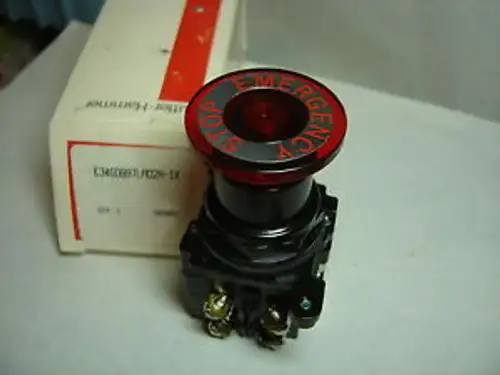 Cutler Hammer E34Gdb97Lad2A-1Xilluminated Red E-Stop Push-Pull Switch N.C.-N.O.