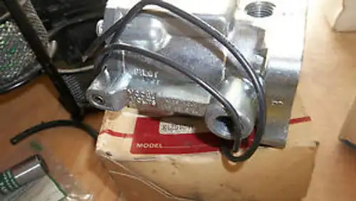 K1251041 Schrader Bellows Pilot Valve 115/60 Solenoid Air 1/4 280-7