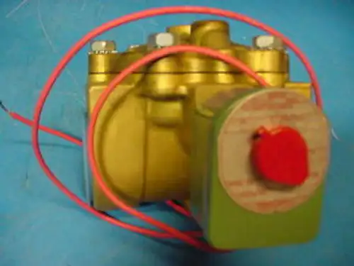 Asco 1 1/2 Solenoid Valve 120V Cat #8210D22 5-125 Psi