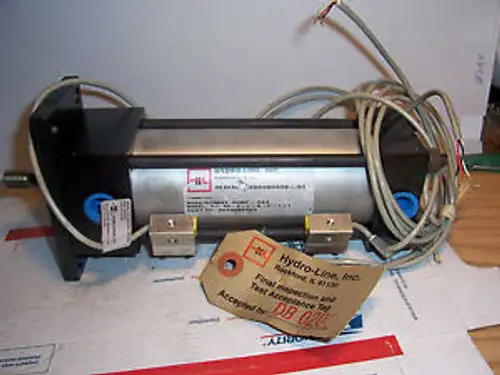 Hydro-Line C-83-2-L-L-N-F-1-1 Air Cylinder Bore/Stroke 2X4 Proximity Switchs