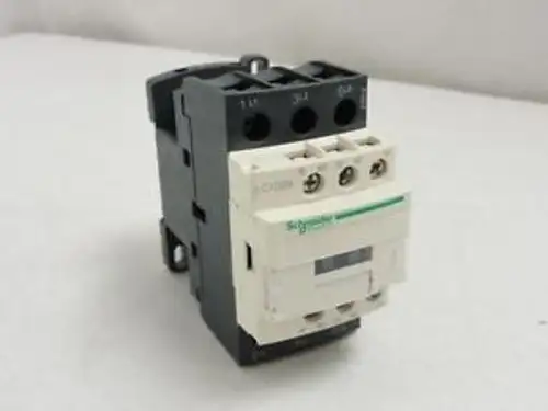 143407 In Schneider Electric Lc1D25 Contactor 40A 3Ph Coil: 240Vac
