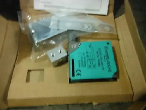 Pepperl Fuchs Photoelectric Sensor Olt150-F22-A2-V15-Y5377 ~