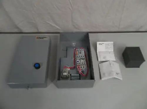 Sprecher & Schuh Enclosed Control Panel Cat7-23-220W-Mf-G0-3Tb