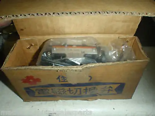 Sumitomo Directional Valve Sd4Gs-Acb-02B-100-20-Z Sd4Gs-Acb-02B-100-4820-Z