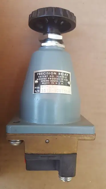 Siemens Moore Precision Relay 67-25
