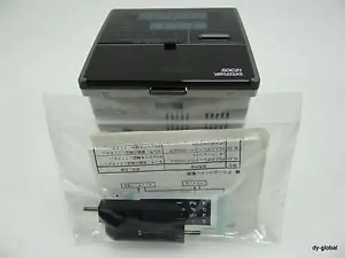 C215Ga00101 Yamatake Temperature Controlle 002807257 Sdc 21 Sen-I-49