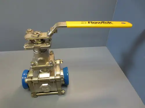 Flow-Tek 2 S-7008 7000 Series Stainless Steel 3 Piece Full Port Ball Valves