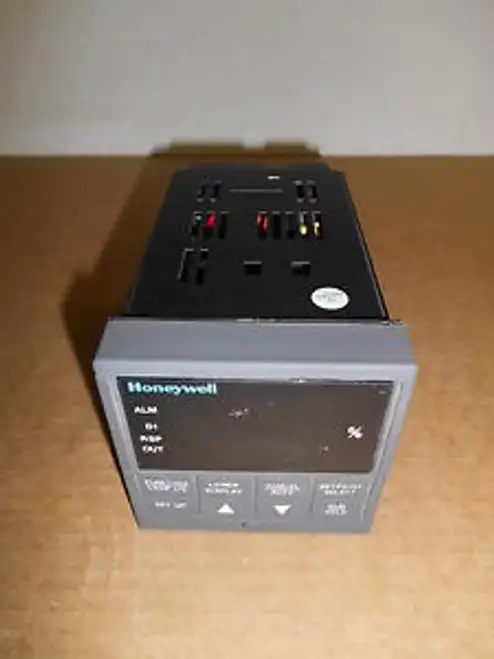 Honeywell Dc330B-Ke-203-20-000000-00-0 Temperature Controller 90-250 Vac