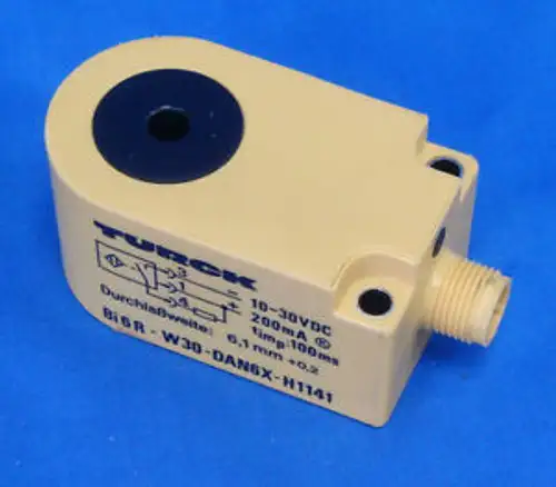 Turck Bi6R-W30-Dan6X-H1141 Proximity Sensor