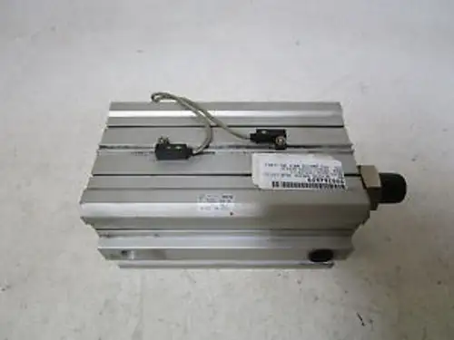 Smc Cdq2A100-125Dcm-J79W-111G Pneumatic Air Cylinder