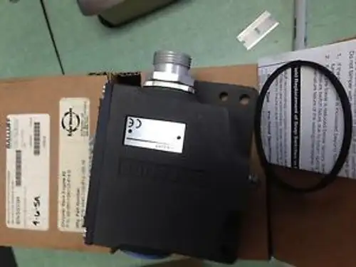 Balluff Bns 819-X645-D02-R12-100 10 Mechanical Position Switch Bns033H 1131 Bb