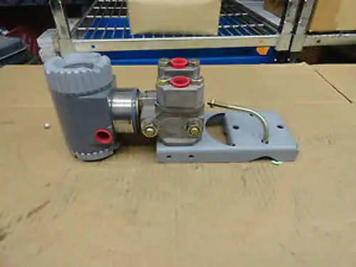 Foxboro Igp20-T22C21F-M1L1 Intelligent Gauge Pressure Transmitter. #4 Grey