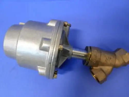 Gemu 51432D 19512/4 Angle Seat Pneumatic Valve 1 1/4