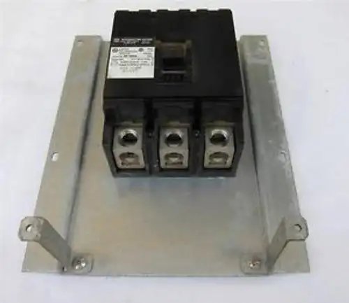 UL M-1692 Circuit Breaker 3-pole Unit - Type Q2L - 240 Vac l