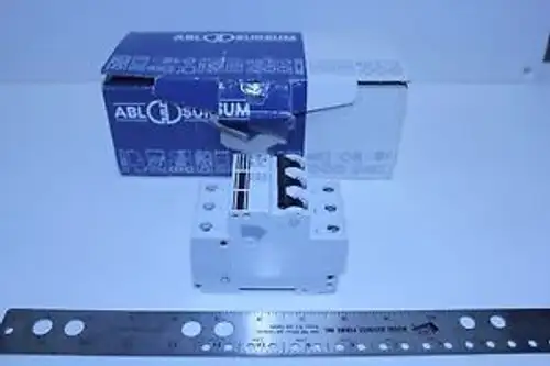 3CU10 Circuit Breaker 3 Pole 10A UL508