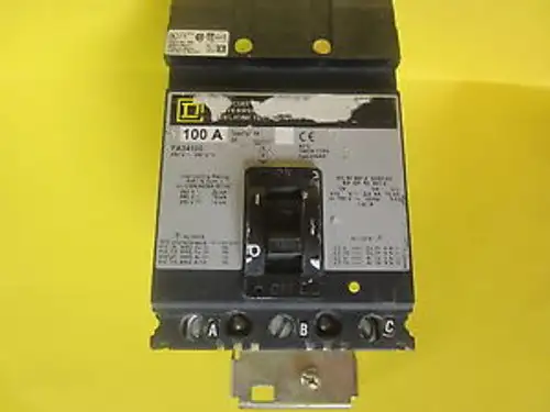 Square D 100A 3P I-Line Circuit Breaker Cat# Fa34100 ............ Wb-39