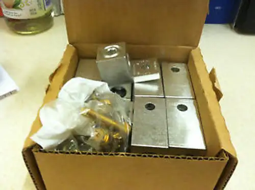 CUTLER HAMMER LKS-2 TERMINAL LUG KIT/ FOR DT TRANSFORMERT