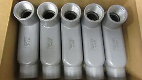 Hubbell OLB-3 1 TYPE-LB ALUMINUM CONDUIT BODY WITHOUT COVER ( )
