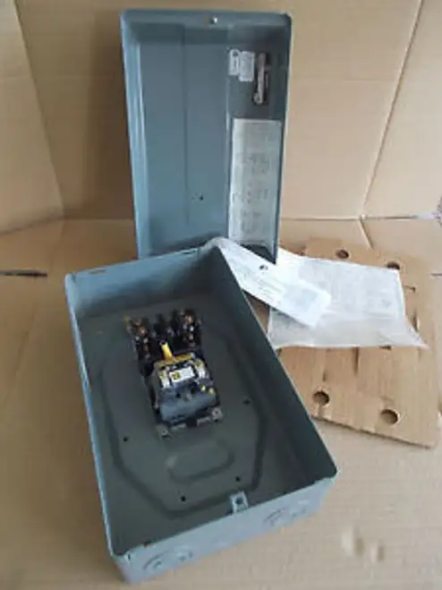Squard D Lighting Contactor 8903Lg20V03