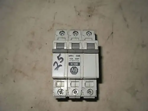 (O4-5) 1 Allen Bradley 1492-Cb-3-H-100 Circuit Breaker