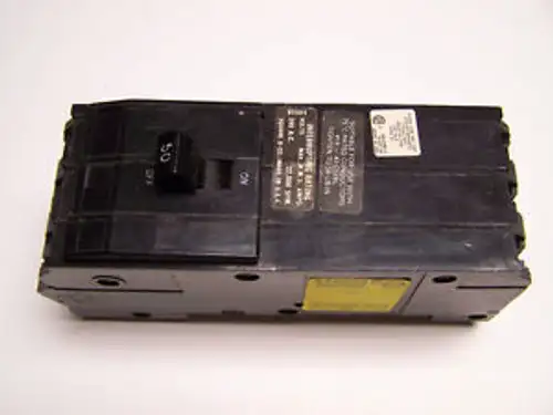 SQUARE D Q1350VH CIRCUIT BREAKER 50A ... 3P... Q1 TYPE ... E-11A