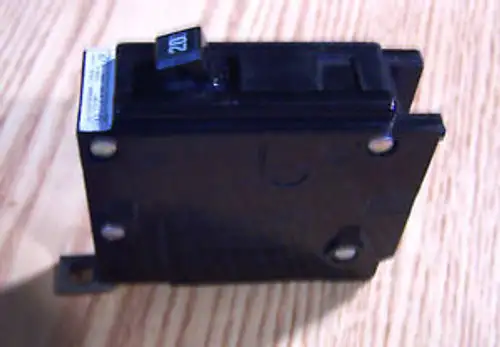 25-CUTLER-HAMMER 20A 1 POLE BREAKER BA120 YJ-20