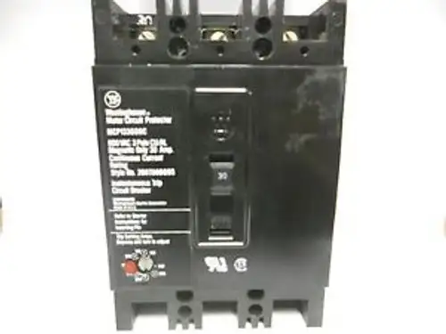 WESTINGHOUSE 30 AMP 3 POLE CIRCUIT BREAKER MCP13300RC ...... WA-113