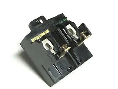 Pushmatic 2 Pole 15 Amp Circuit Breaker Cat P4215 (Chip) ... ZF-38D