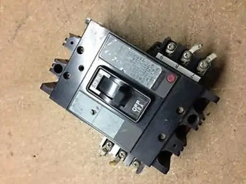 To-30D Terasaki Circuit Breaker 10A With Alarm Switch And Aux Switch Chipped Top