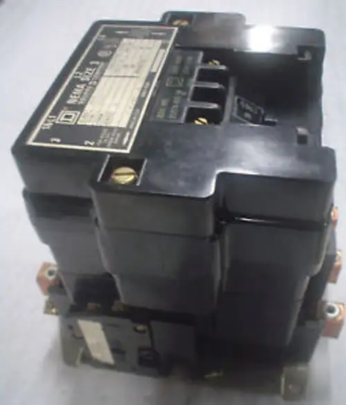 Square-D Nema Size 3 - 3 Pole Contactor 8502 Seg-2 - -