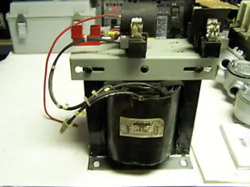 Westinghouse Transformer W/ Fuse Attach. Cat 9941D78H04 .. Kva 3.0 ... Wi-003