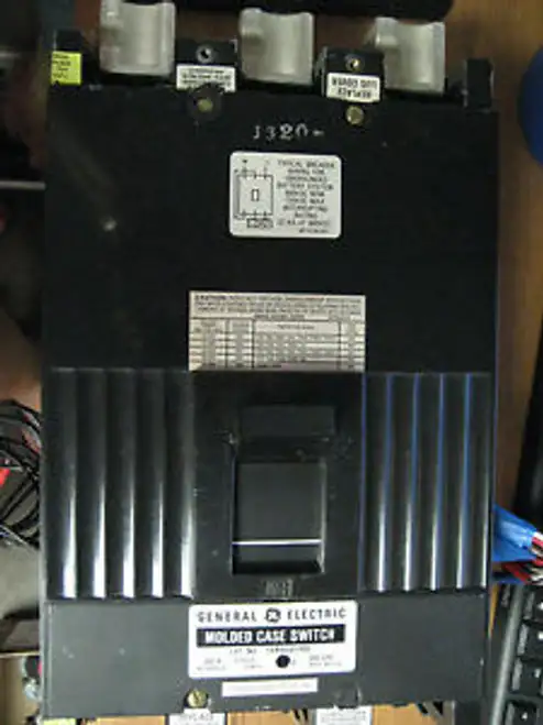 General Elec 800A. Breaker W/ Shunt Trip & Aux. Switch Tkma836Y800 Yd-115