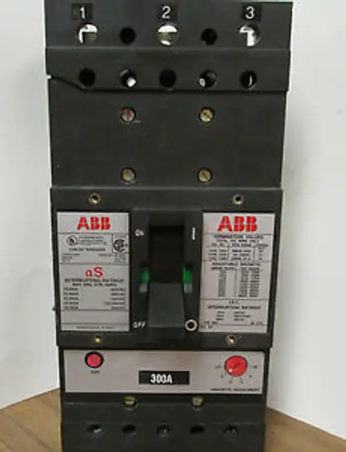 Abb 300 Amp 3 Pole Type Js Circuit Breaker W/ Shunt Trip & Aux. Switch ... Wh-68