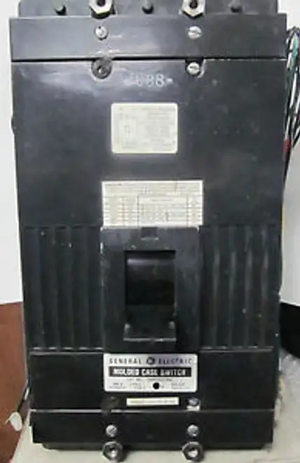 General Elec. 800A. Breaker W/ Shunt Trip & Aux. Switch Tkma836Y800 Yd-133