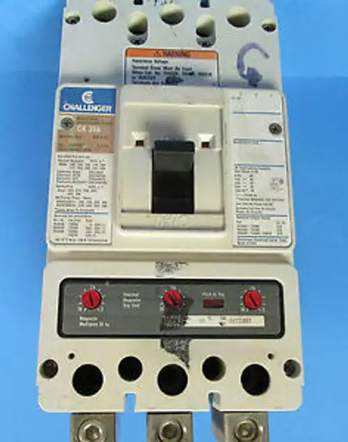 Challenger Ck 35K 3 Pole 400A Circuit Breaker Frame Cat No. Ck3400F .... Wh-12
