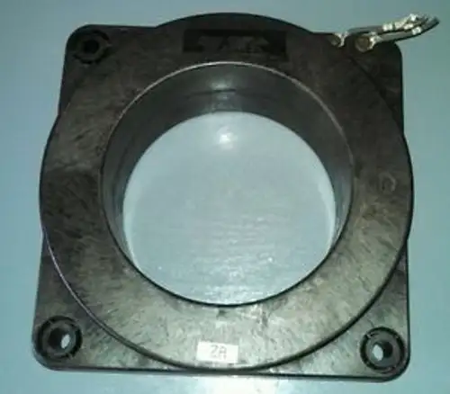 General Electric Current Transformer Ratio 600:5 0144D2684-P008 600V 10Kv