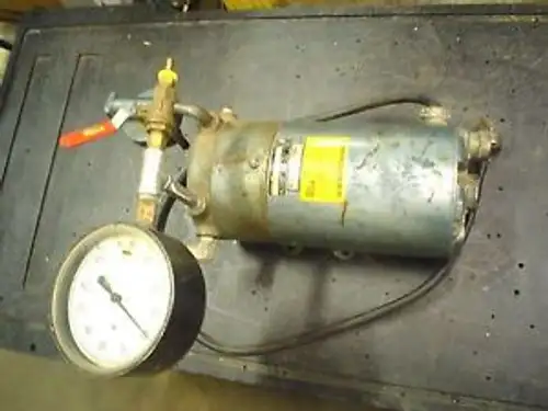 GAST 0322-V103-G8DY vacuum pump 120vac w/gauge - - 60 day